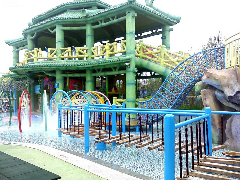 ���ض���